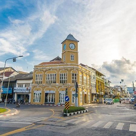 B2 Phuket Premier Hotel Patong Екстериор снимка